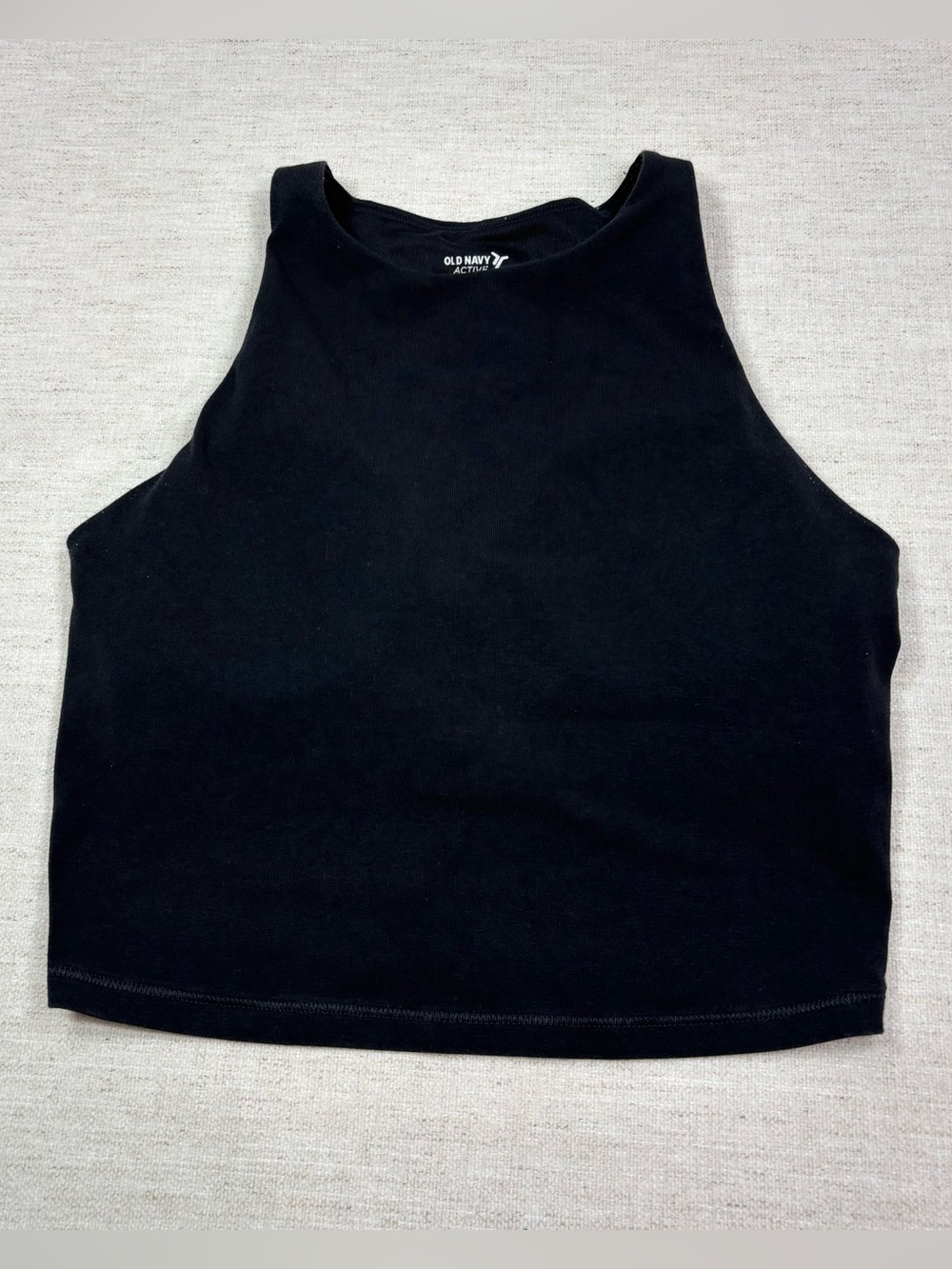 Old Navy active women size S fitted High-Neck Cropped Tank in black athletic